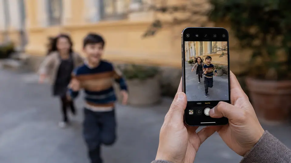Camera app redesigns show phones are still fighting for creative defaults